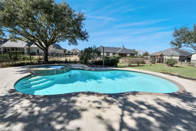 $775,000 | 3603 Paseo Royale Boulevard, Richmond, TX 77406