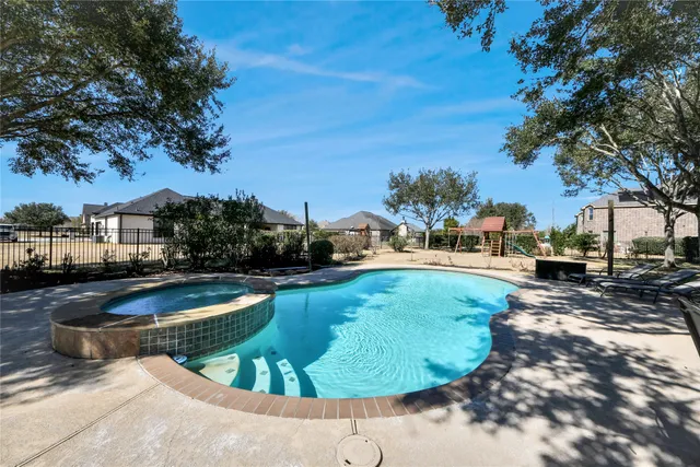 $775,000 | 3603 Paseo Royale Boulevard, Richmond, TX 77406