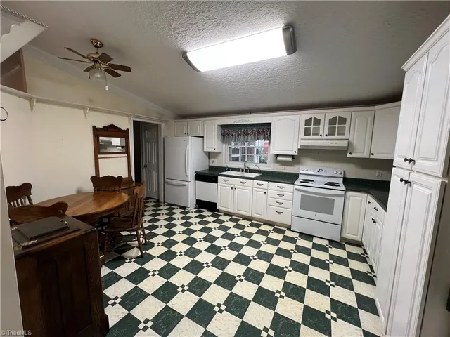 $259,900 | 131 Sheraton Court, King, NC 27021