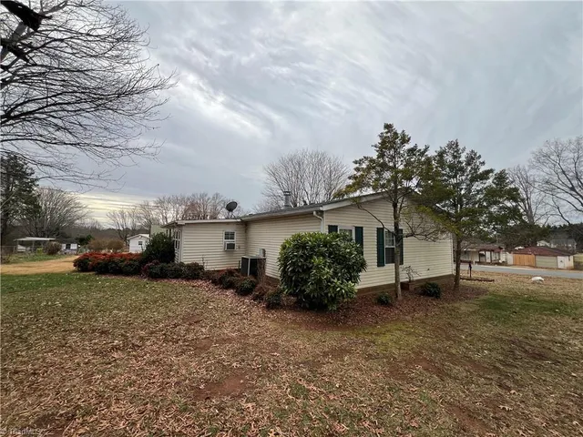 $254,900 | 131 Sheraton Court, King, NC 27021