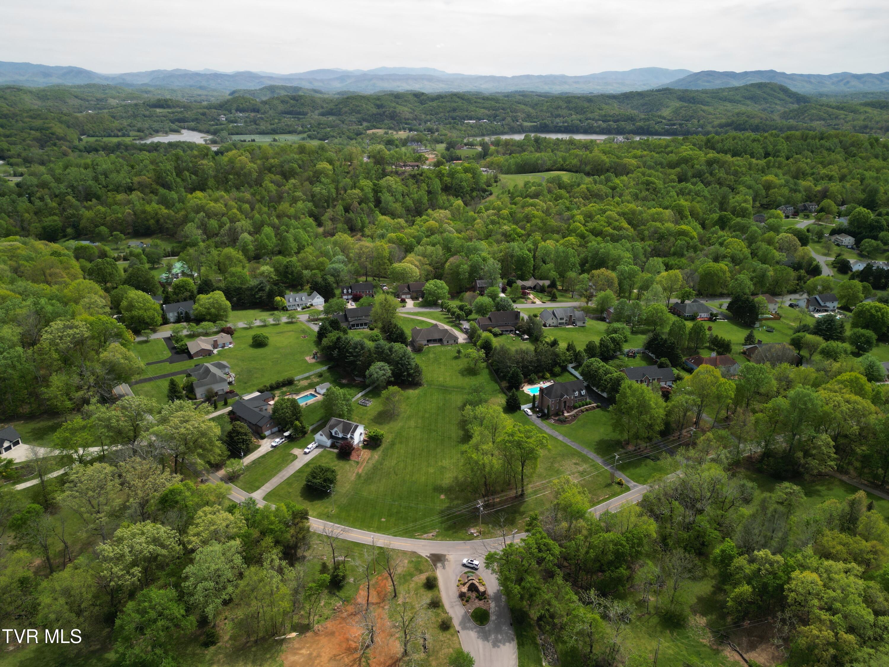 281 Rangewood Road, Unit 9 Piney Flats, TN 37686 - Photo 13 of 13 DJI_0809