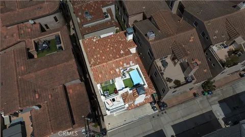 $8,000 | 606 1/2 Marigold Avenue, Corona del Mar, CA 92625