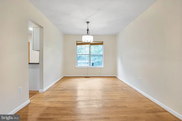 $445,000 | 804 Cascade Drive, Fort Washington, MD 20744