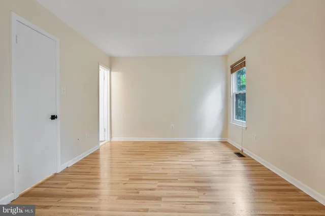 $445,000 | 804 Cascade Drive, Fort Washington, MD 20744