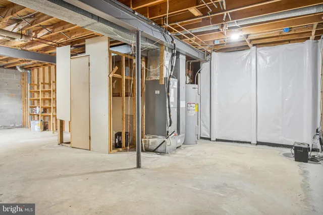 $445,000 | 804 Cascade Drive, Fort Washington, MD 20744