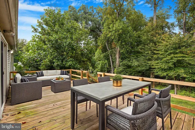 $445,000 | 804 Cascade Drive, Fort Washington, MD 20744