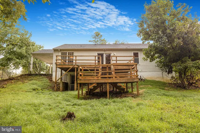 $445,000 | 804 Cascade Drive, Fort Washington, MD 20744