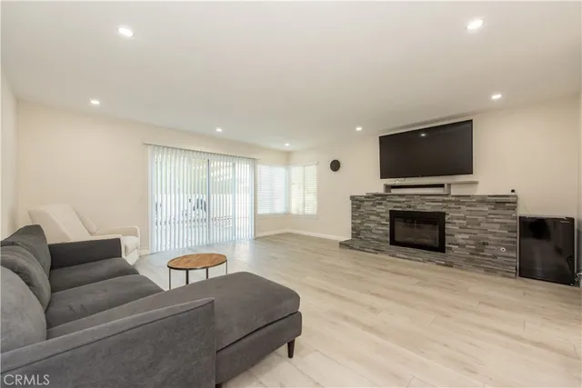 $1,355,000 | 965 Northampton Way, Fullerton, CA 92833