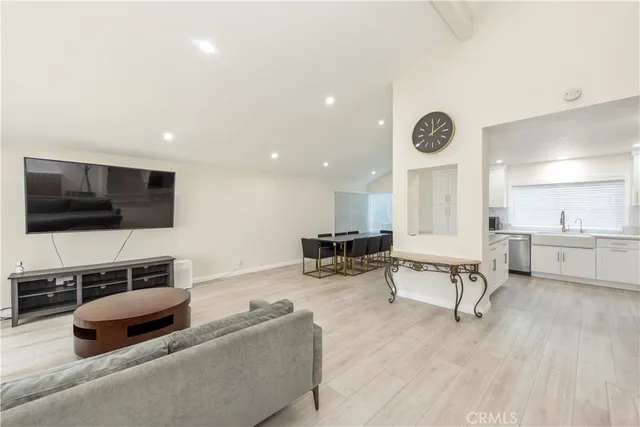 $1,355,000 | 965 Northampton Way, Fullerton, CA 92833