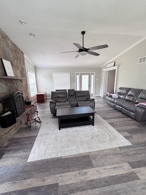12601 Double Run Road Astatula, FL 34705 - Photo 8 of 37