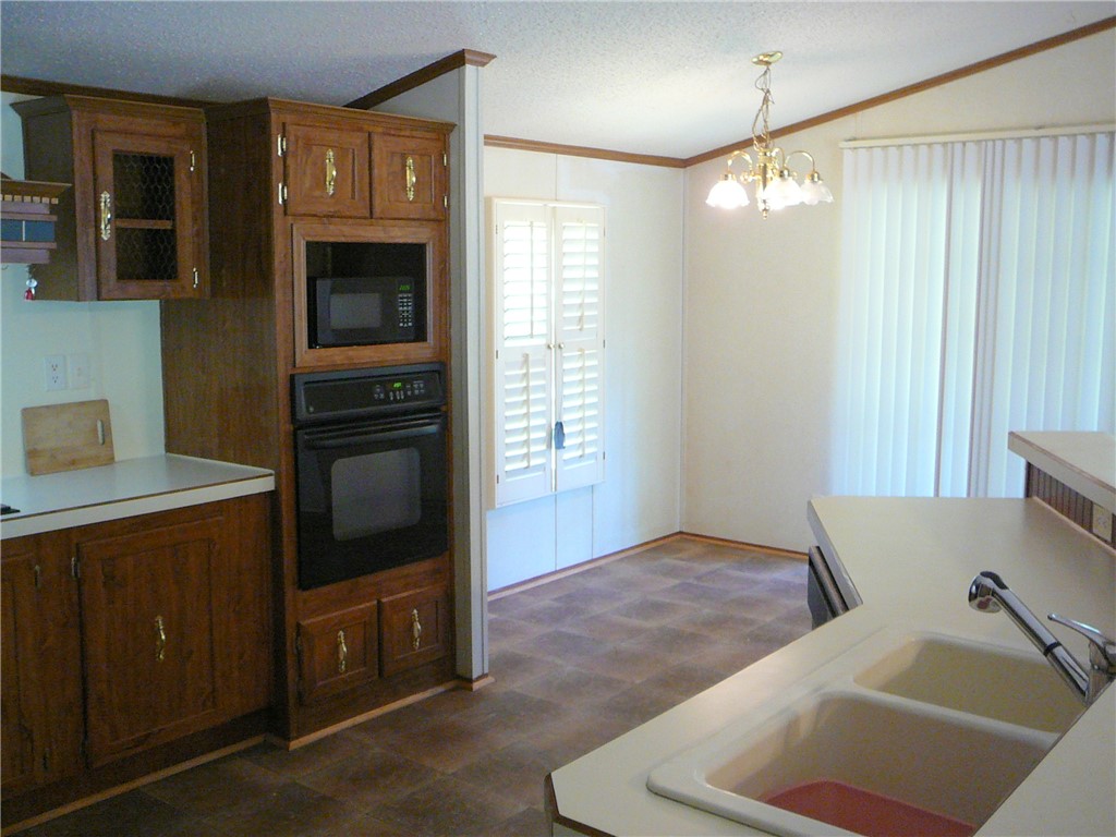 239 Samuel Camp Road Anderson, SC 29624 - Photo 4 of 15