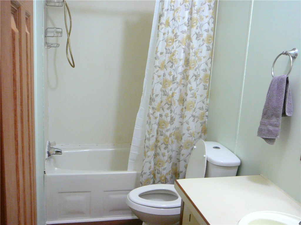 239 Samuel Camp Road Anderson, SC 29624 - Photo 7 of 15