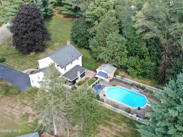 $475,000 | 4 Conifer Drive, Ballston, NY 12027