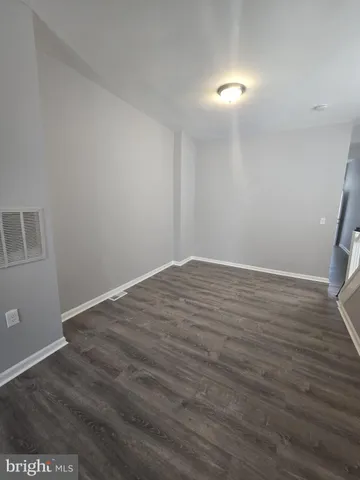 $1,800 | 541 North Lakewood Avenue, Baltimore, MD 21205