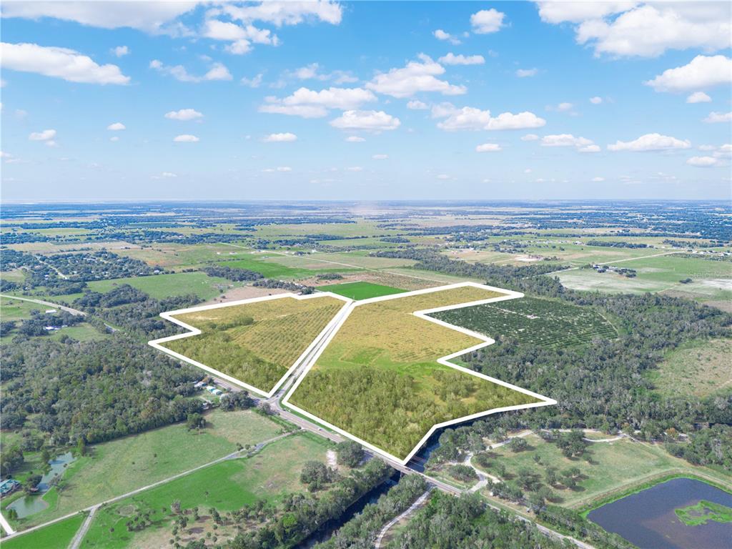 2485 South Florida Avenue Wauchula, FL 33873 - Photo 4 of 18 a view of a tennis court