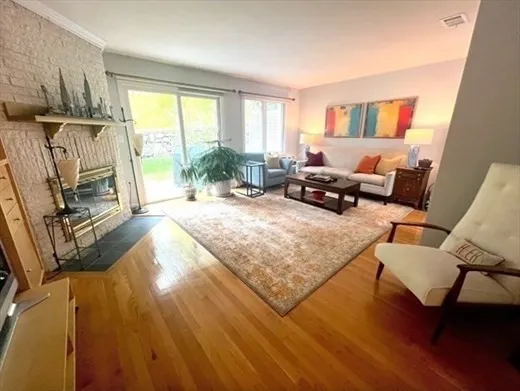 $3,400 | 84 Walpole Street, Unit 6C, Canton, MA 02021