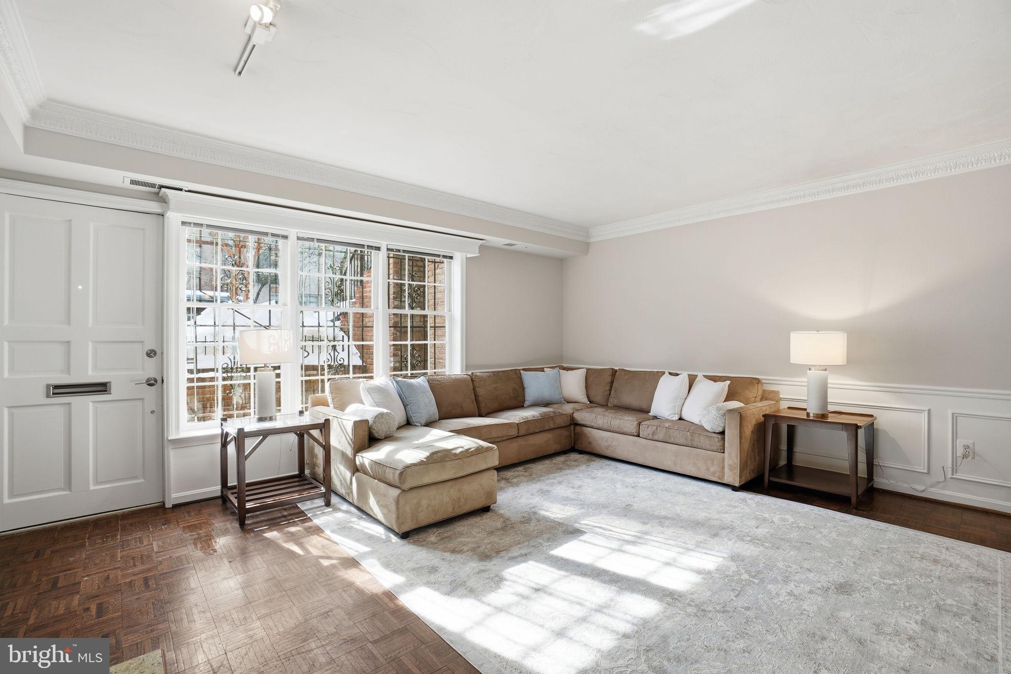 1755 Q Street Northwest, Unit A Washington, DC 20009 - Photo 5 of 21