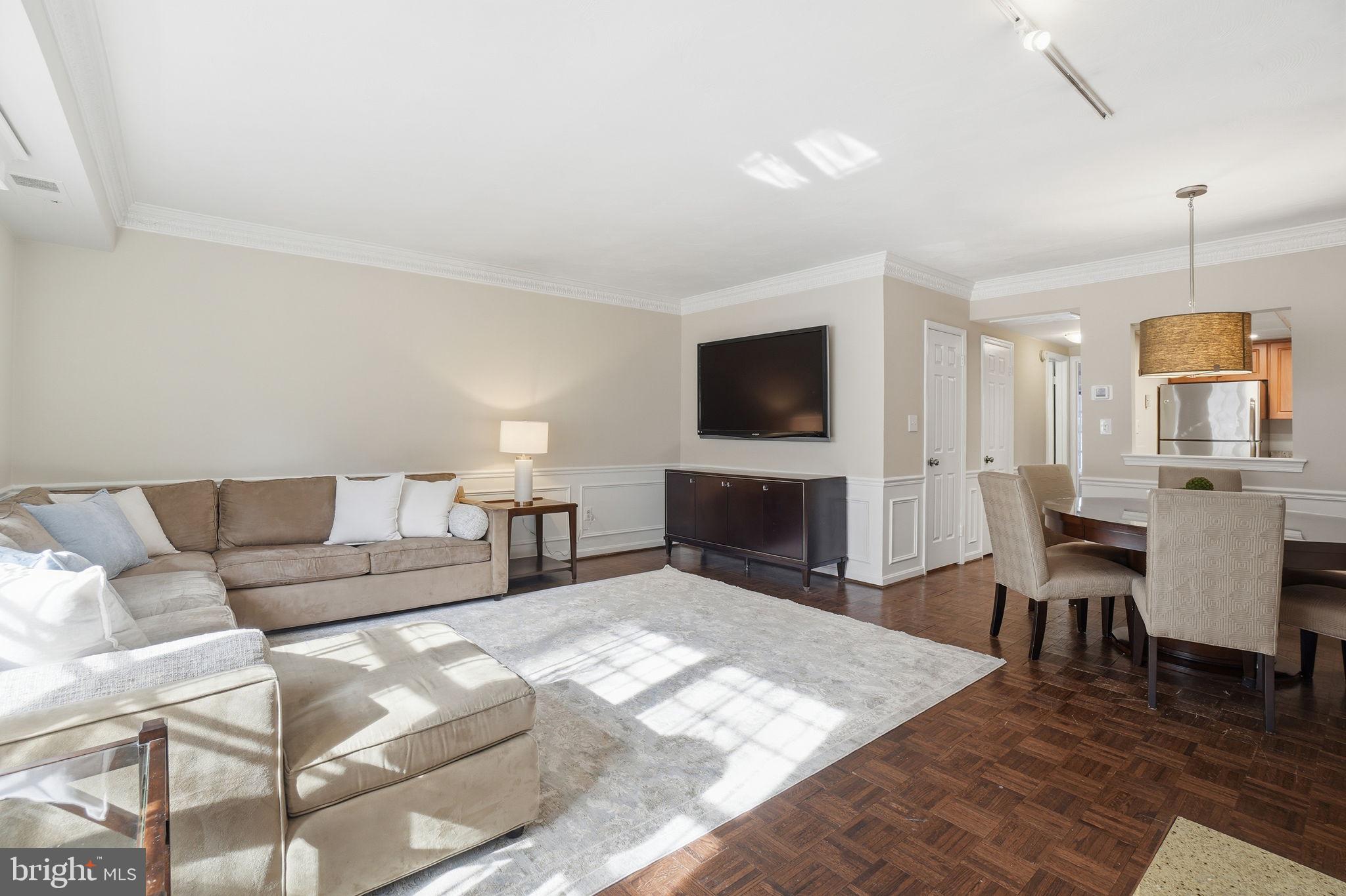 1755 Q Street Northwest, Unit A Washington, DC 20009 - Photo 7 of 21