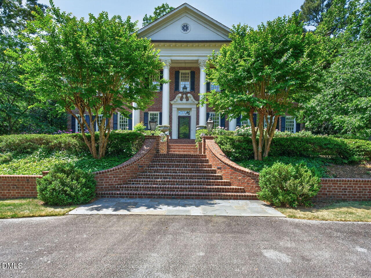 3309 White Oak Road Raleigh, NC 27609 - Photo 4 of 47 024-1280x960-front