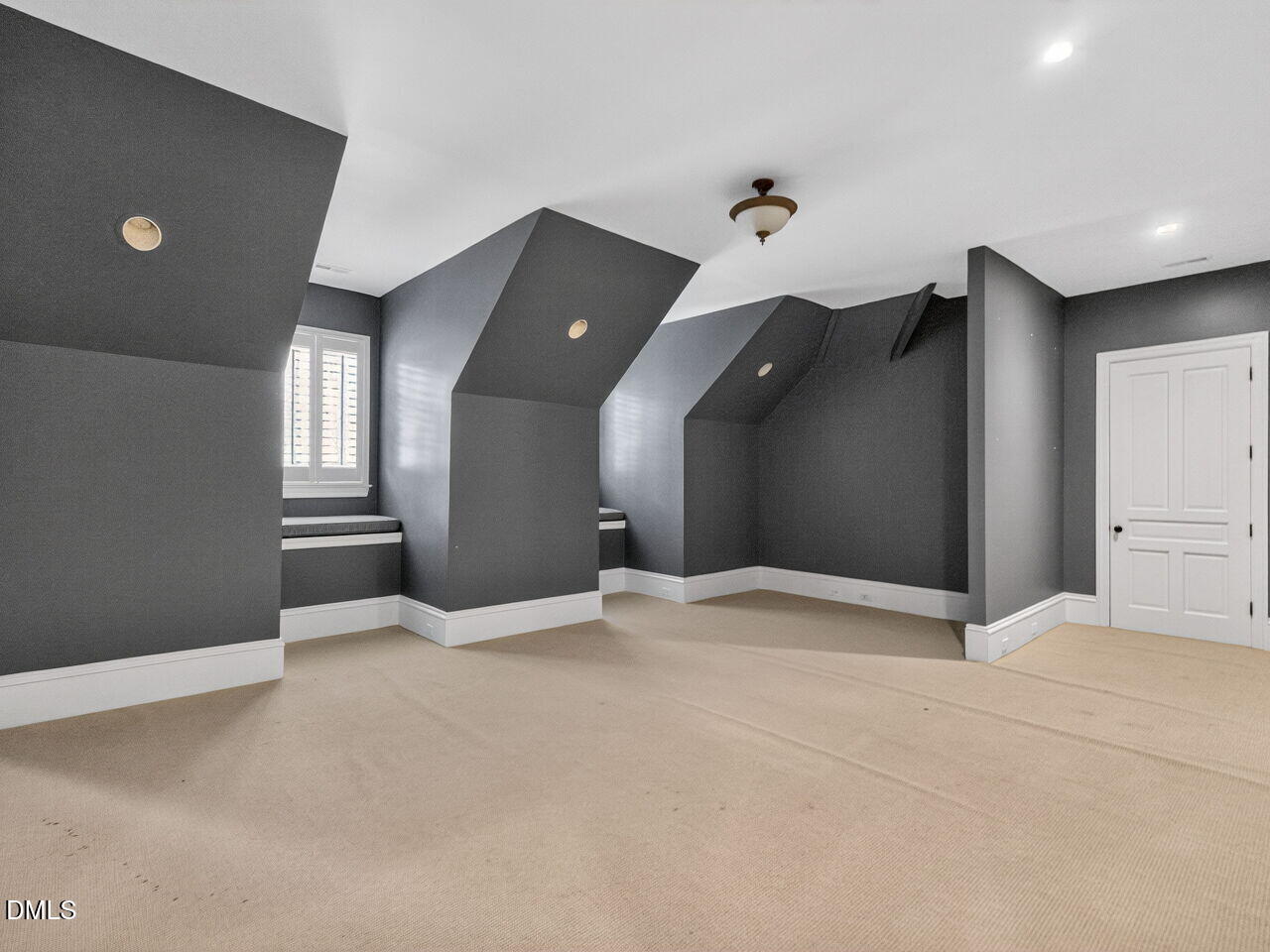 3309 White Oak Road Raleigh, NC 27609 - Photo 41 of 47 074-1280x960-3rd-floor-rec-room