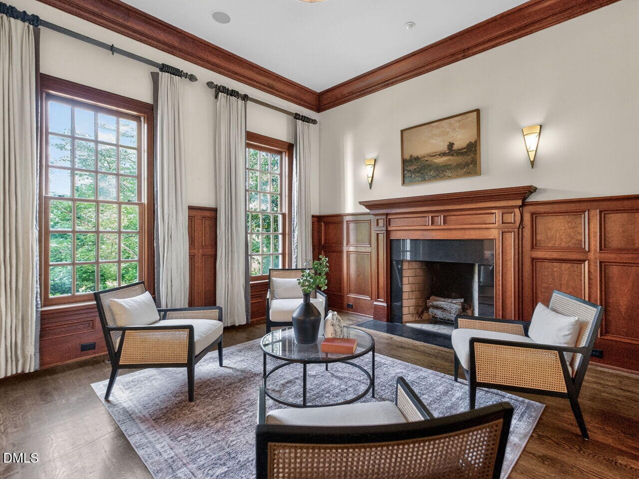 3309 White Oak Road Raleigh, NC 27609 - Photo 9 of 47 037-1280x960-sitting-room