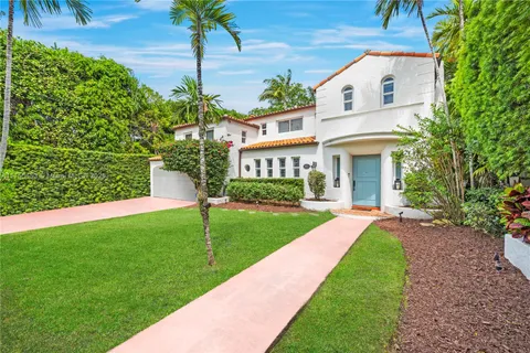 $2,749,000 | 5621 Alton Road, Miami Beach, FL 33140