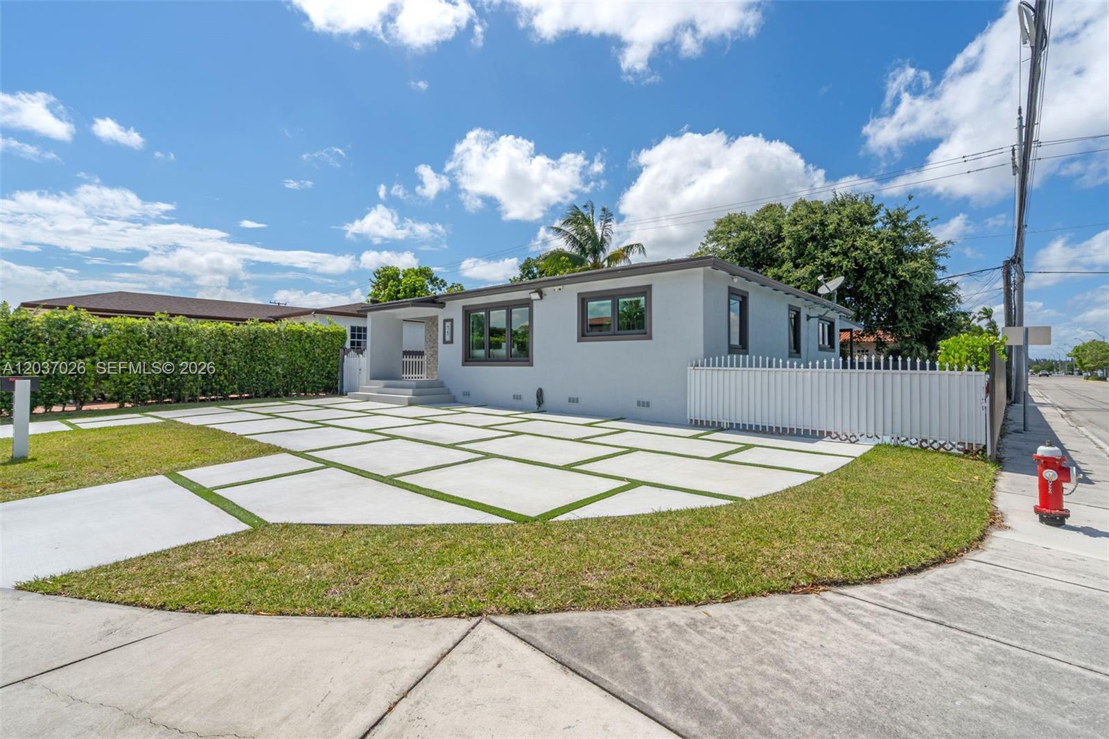 11 West 59th Street Hialeah, FL 33012 - Photo 4 of 38