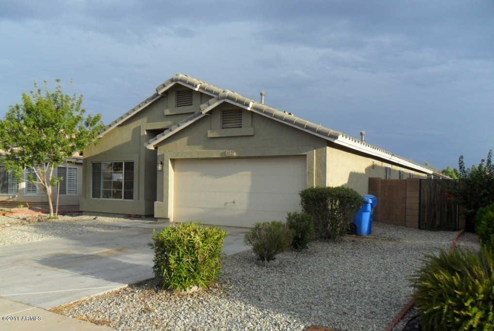 8221 West Papago Street Phoenix, AZ 85043 - Photo 2 of 25 023-193264 - Front 2