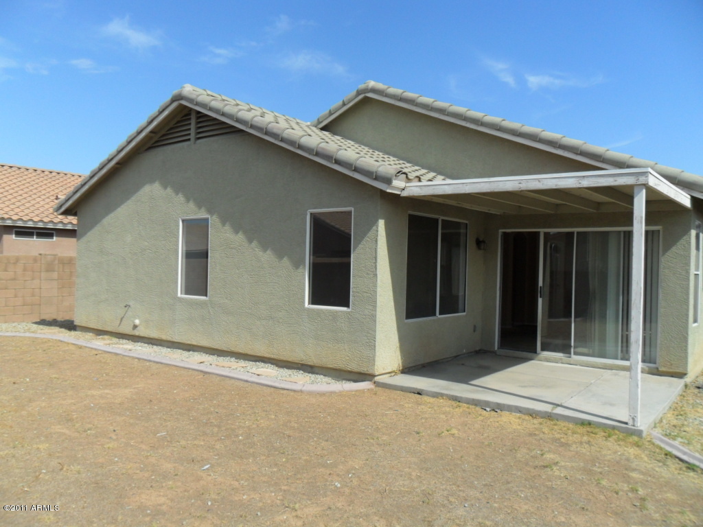 8221 West Papago Street Phoenix, AZ 85043 - Photo 24 of 25 023-193264 - Backyard