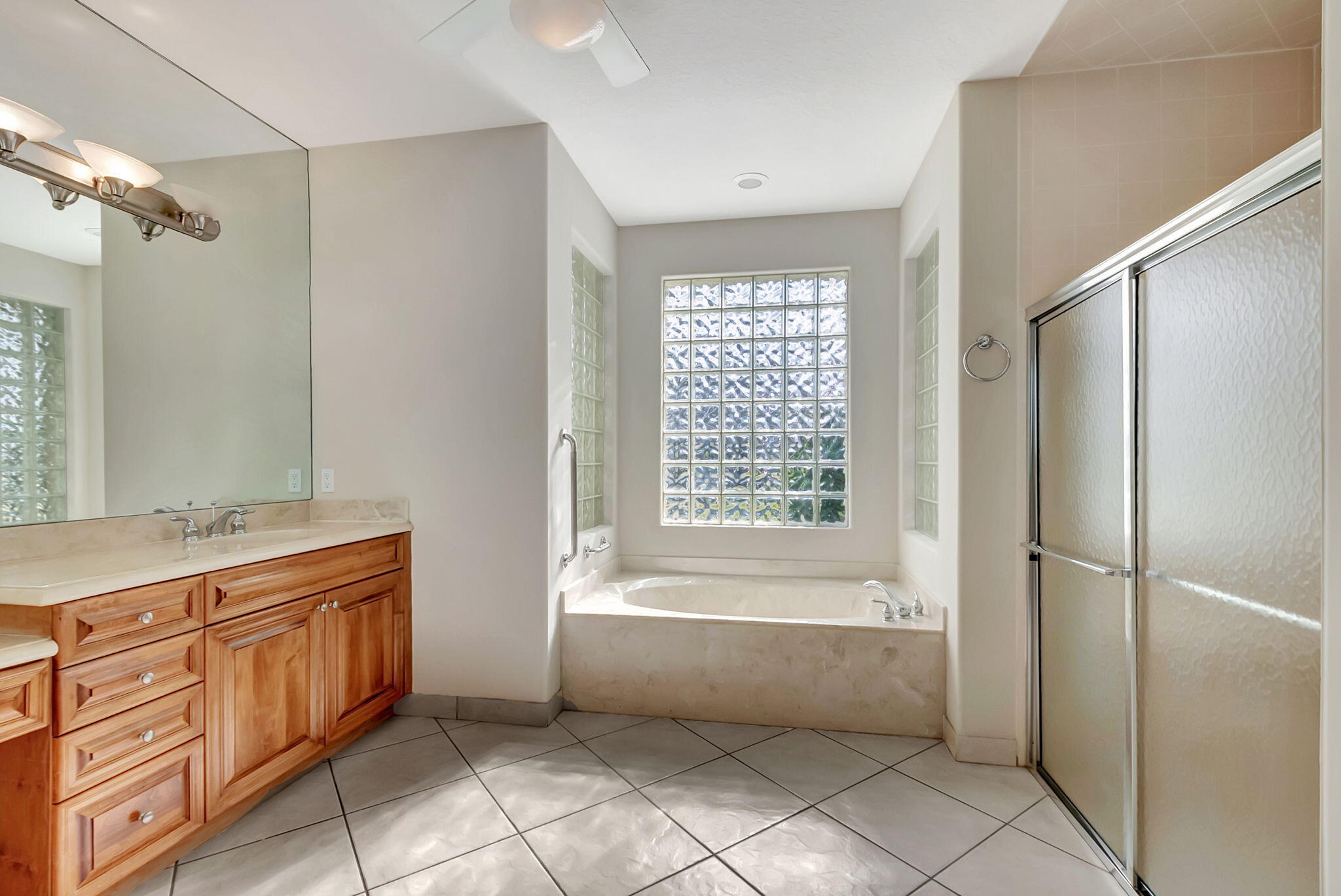 7092 Falls Road East Boynton Beach, FL 33437 - Photo 34 of 57 37-web-or-mls-DSC_2635