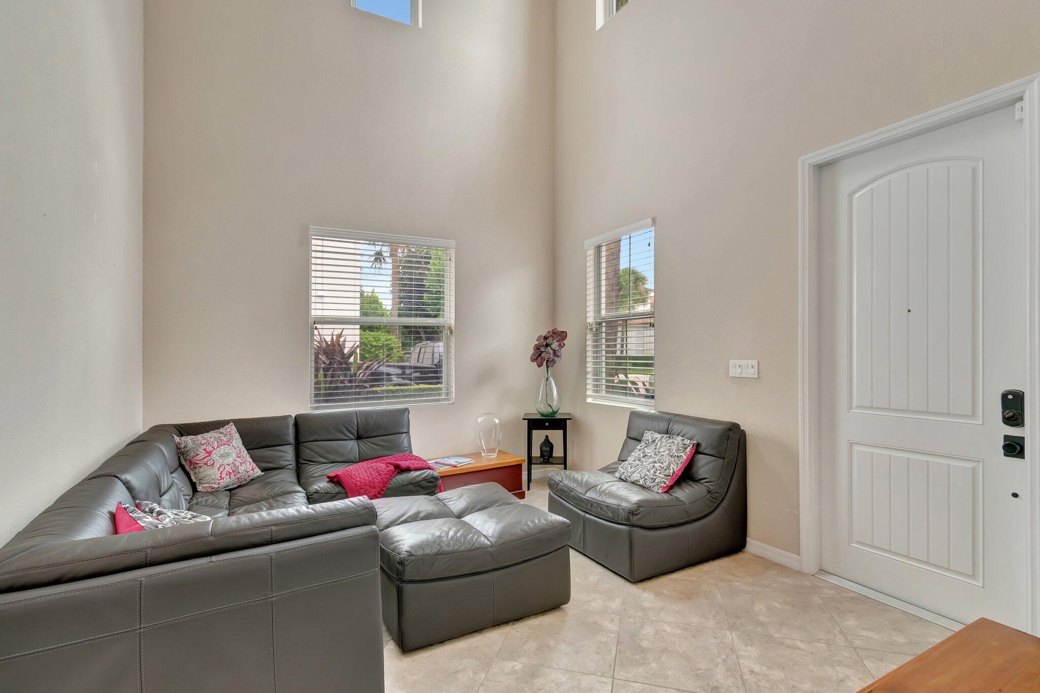 449 Francesca Ridge Road Boynton Beach, FL 33435 - Photo 9 of 40 7-web-or-mls-DSC_3633