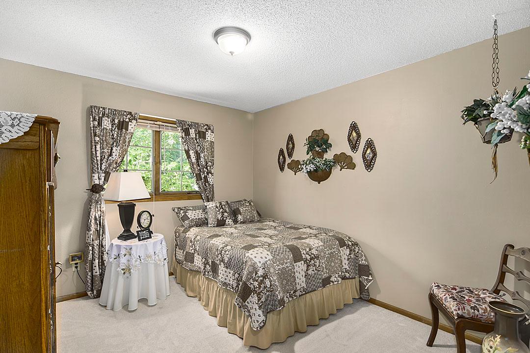 1005 Riverside Avenue North Sartell, MN 56377 - Photo 15 of 29