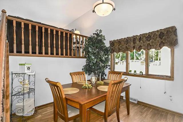 $305,000 | 1005 Riverside Avenue North, Sartell, MN 56377