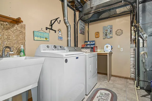 $305,000 | 1005 Riverside Avenue North, Sartell, MN 56377