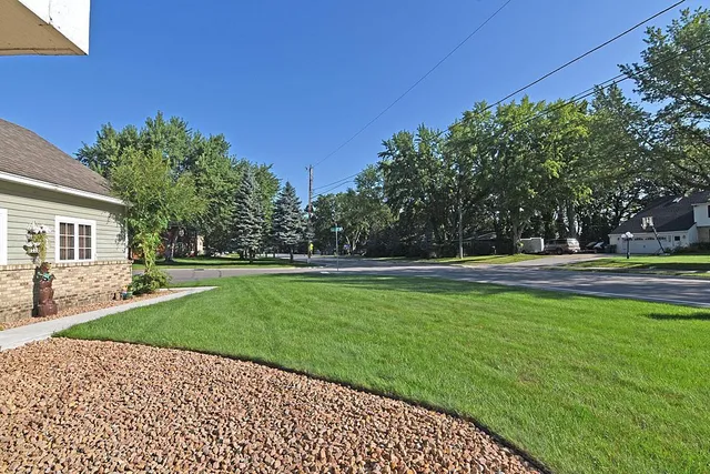 $305,000 | 1005 Riverside Avenue North, Sartell, MN 56377