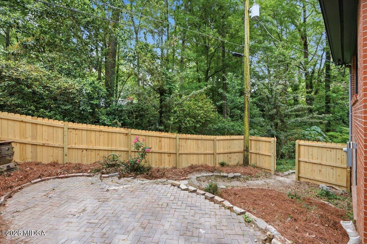 1320 Briarcliff Road Macon, GA 31211 - Photo 29 of 32 11-W7A6108