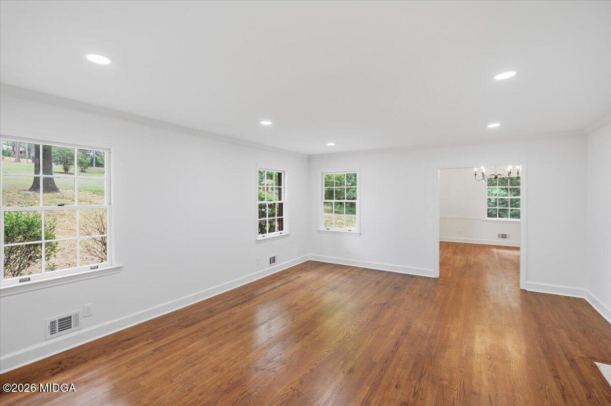 1320 Briarcliff Road Macon, GA 31211 - Photo 5 of 32 04-W7A6073