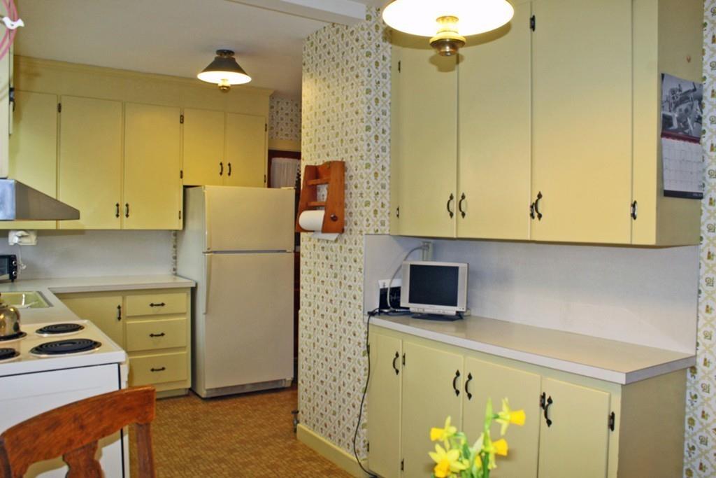 175 Barton Road Greenfield, MA 01301 - Photo 14 of 40 Gallery Image 14
