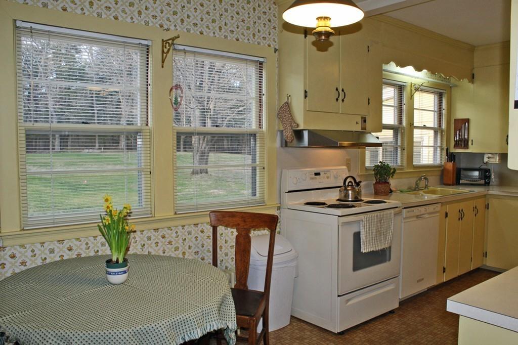 175 Barton Road Greenfield, MA 01301 - Photo 15 of 40 Gallery Image 15