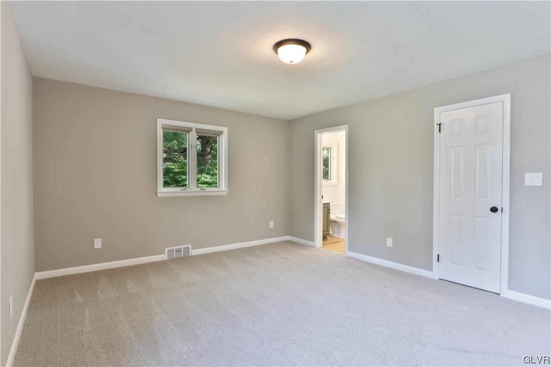 403 Barrett Road Emmaus, PA 18049 - Photo 21 of 44 an empty room with windows