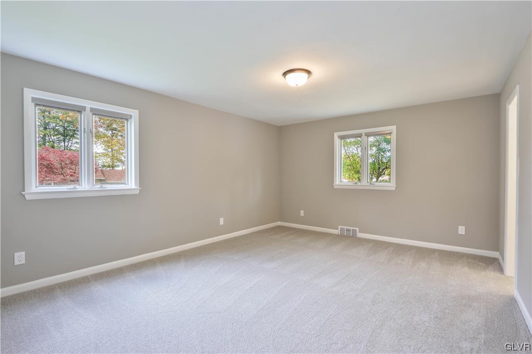403 Barrett Road Emmaus, PA 18049 - Photo 22 of 44 an empty room with windows