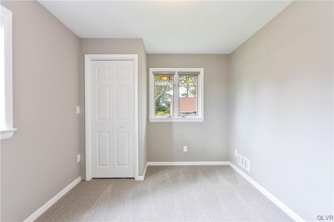 403 Barrett Road Emmaus, PA 18049 - Photo 29 of 44 an empty room with windows