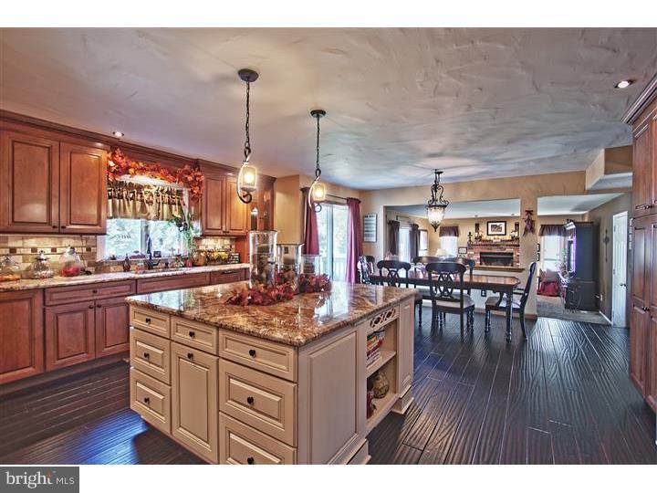 87 Elmont Road Hamilton, NJ 08610 - Photo 3 of 19 Kitchen