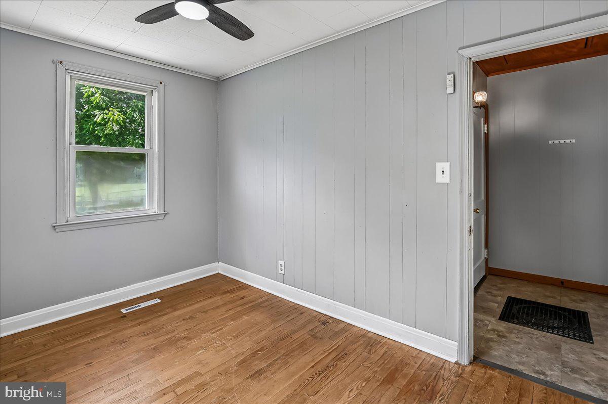107 Fifth Avenue Halethorpe, MD 21227 - Photo 14 of 21