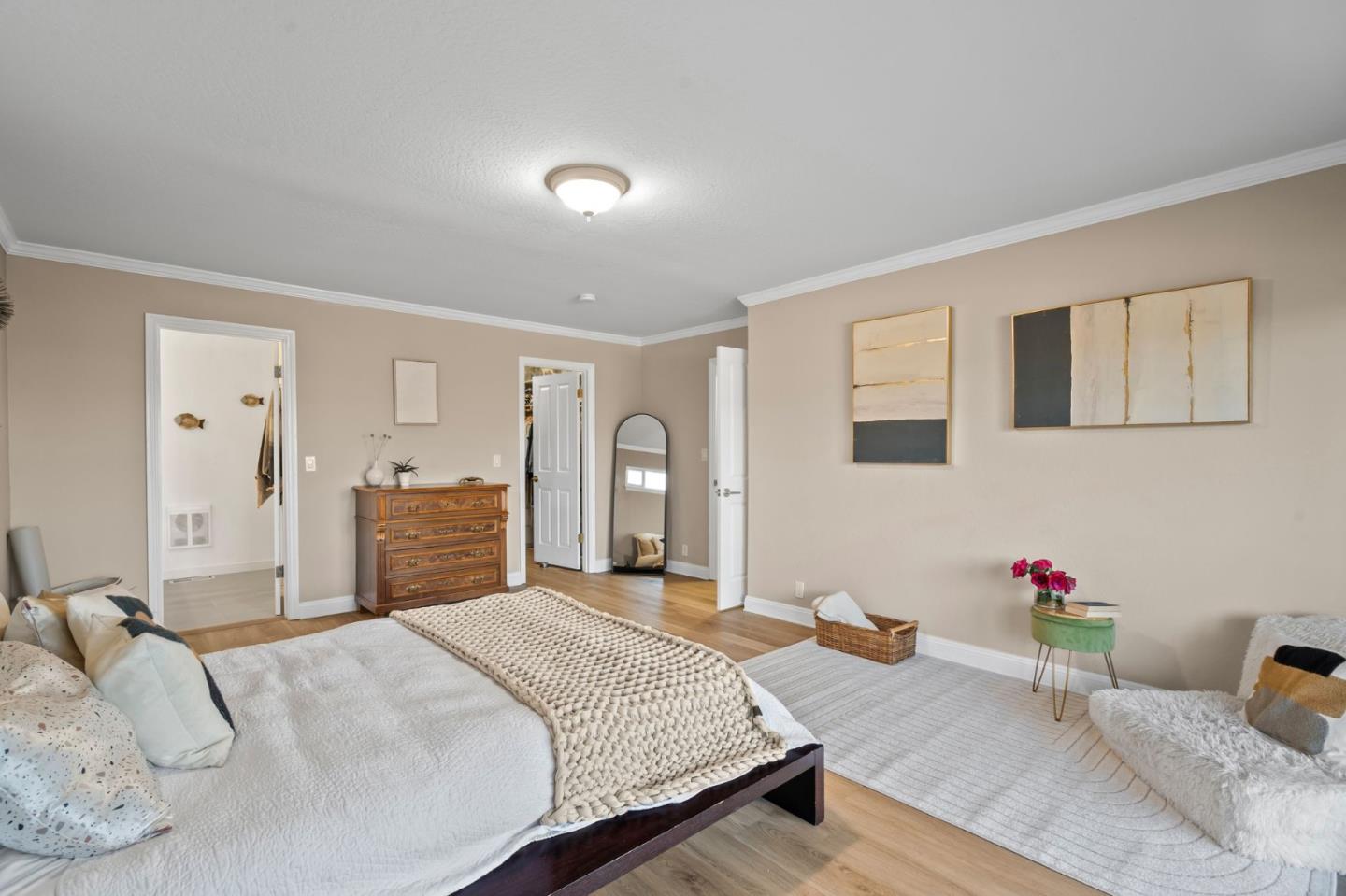 115 Stanley Avenue Pacifica, CA 94044 - Photo 21 of 61 a bedroom with a bed and a couch