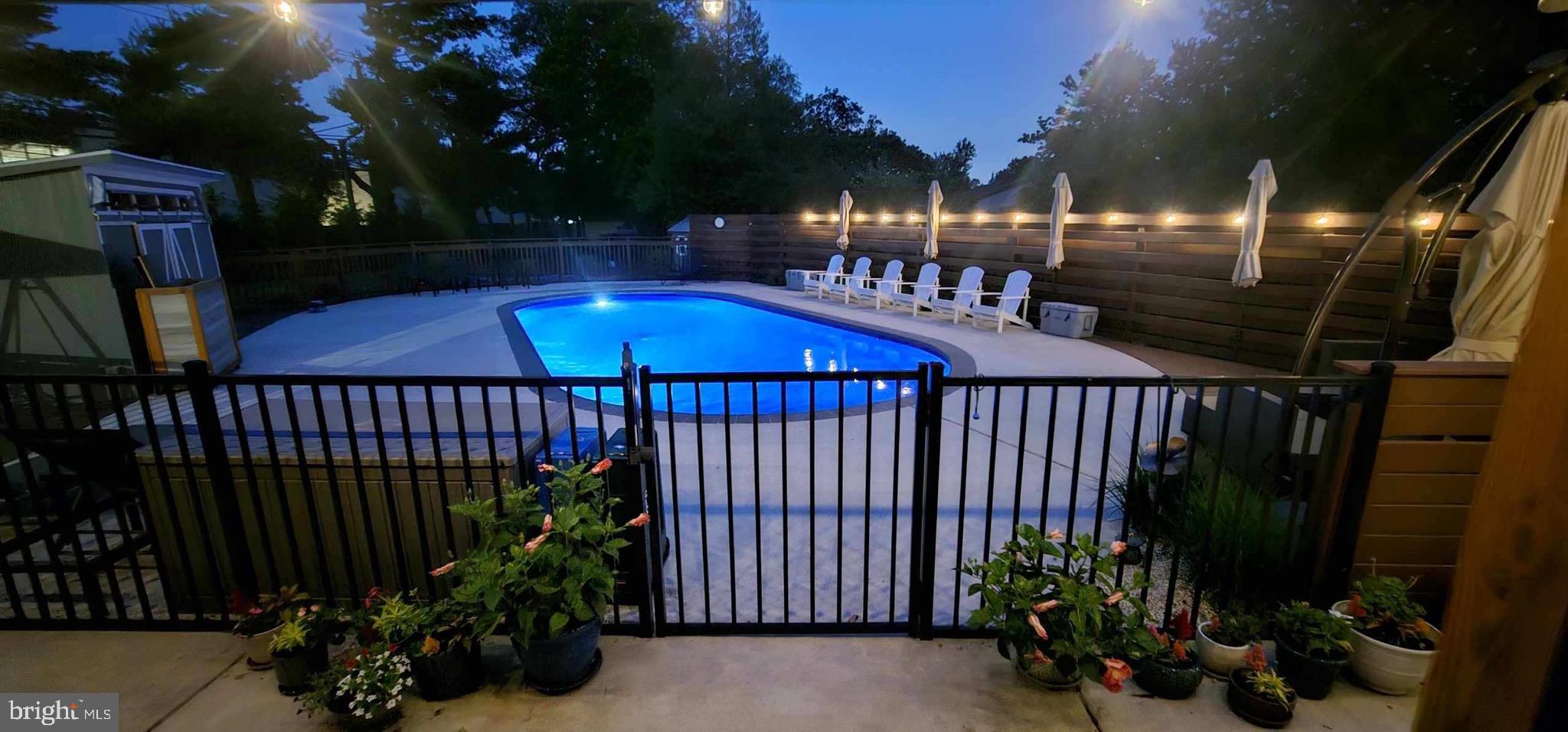 904 Geneva Avenue Delran, NJ 08075 - Photo 26 of 30 a view of a balcony with chairs and potted plants