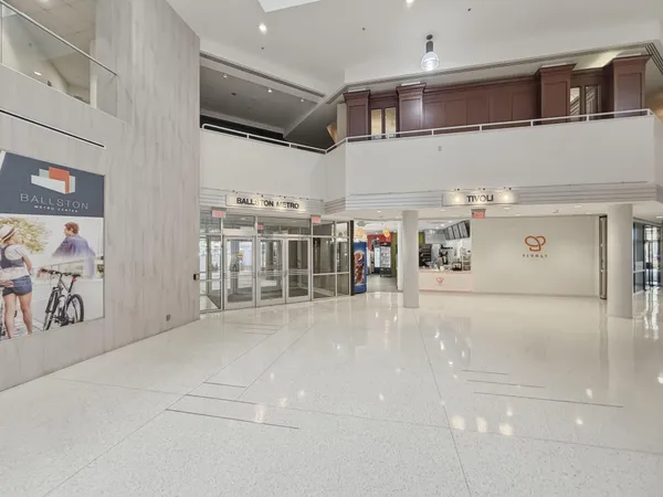 $579,000 | 900 North Stafford Street, Unit 1919, Arlington, VA 22203