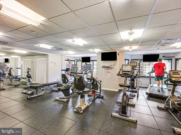 $579,000 | 900 North Stafford Street, Unit 1919, Arlington, VA 22203