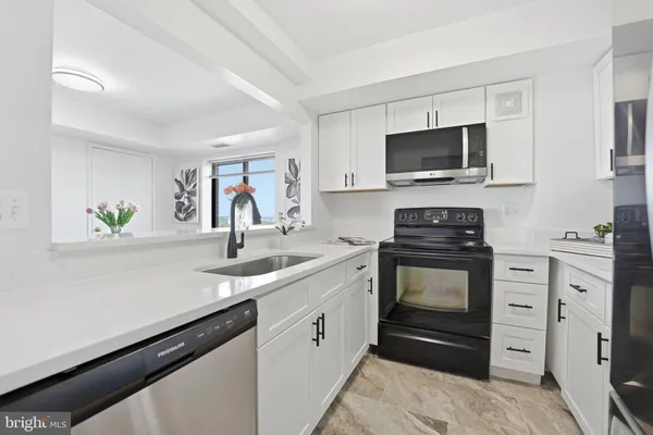 $579,000 | 900 North Stafford Street, Unit 1919, Arlington, VA 22203