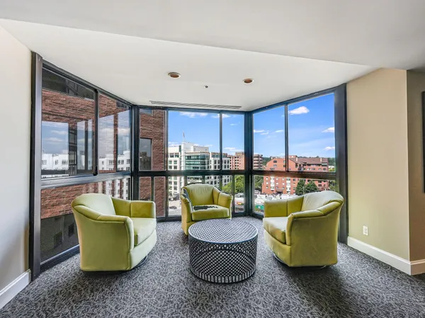 $579,000 | 900 North Stafford Street, Unit 1919, Arlington, VA 22203
